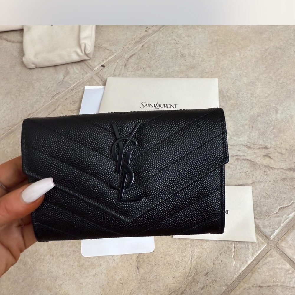 Saint Laurent Cassandre Matelassè small envelope wallet